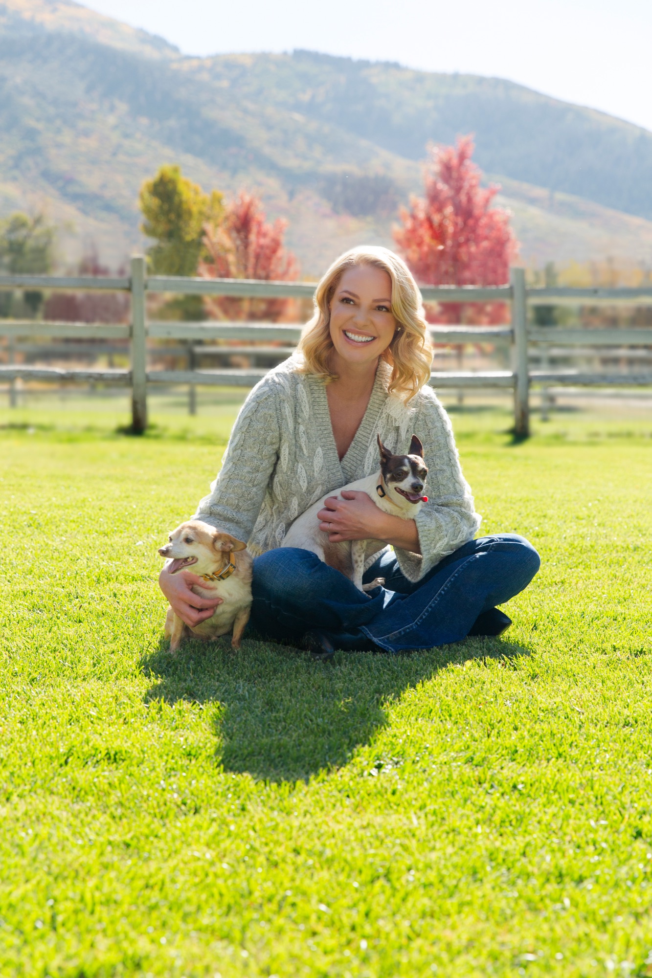 Katherine Heigl with her dogs at her Utah ranch